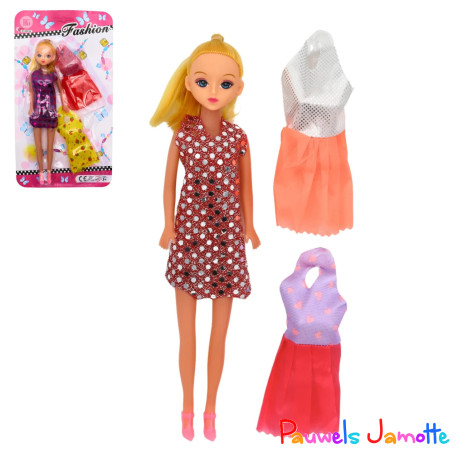 POUPEE 27CM AVEC ROBES, ASST