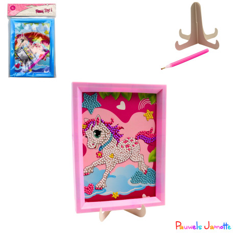 LICORNE A PEINDRE AVEC DIAMAND, 18CM, ASST, SE VEND PAR 6